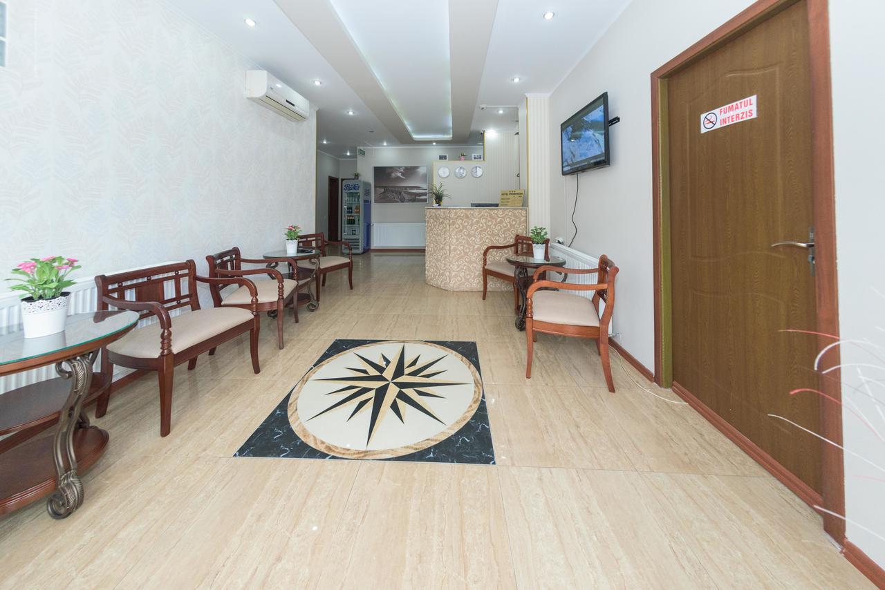 Hotel Promenada Мамая Екстериор снимка