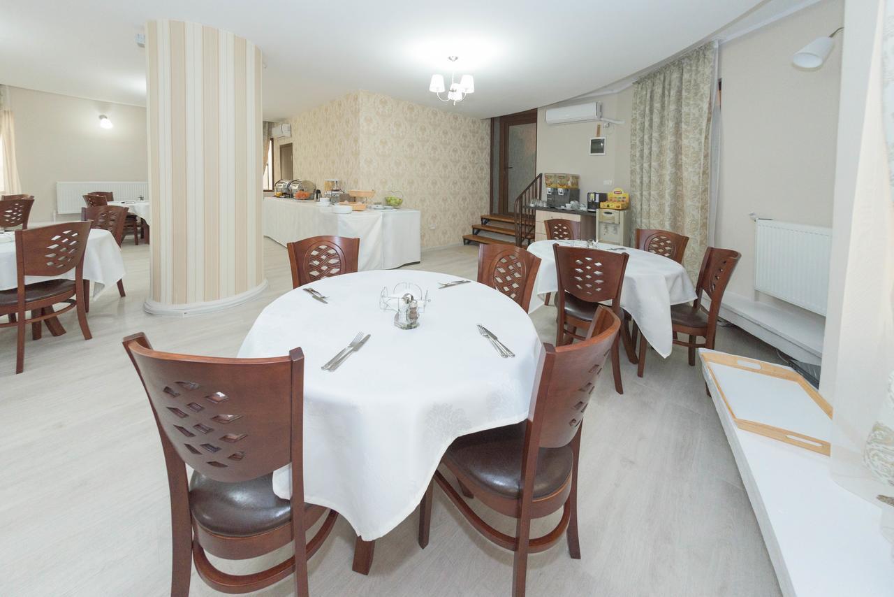 Hotel Promenada Мамая Екстериор снимка
